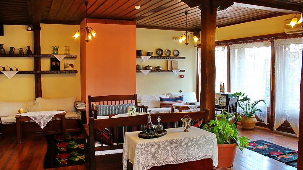 Varosi Guesthouse إذيسا المظهر الخارجي الصورة