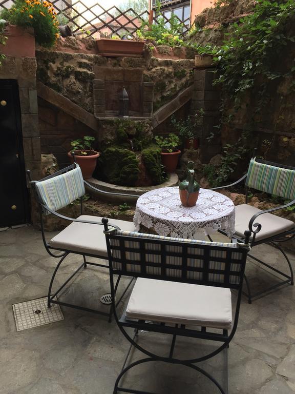 Varosi Guesthouse إذيسا المظهر الخارجي الصورة