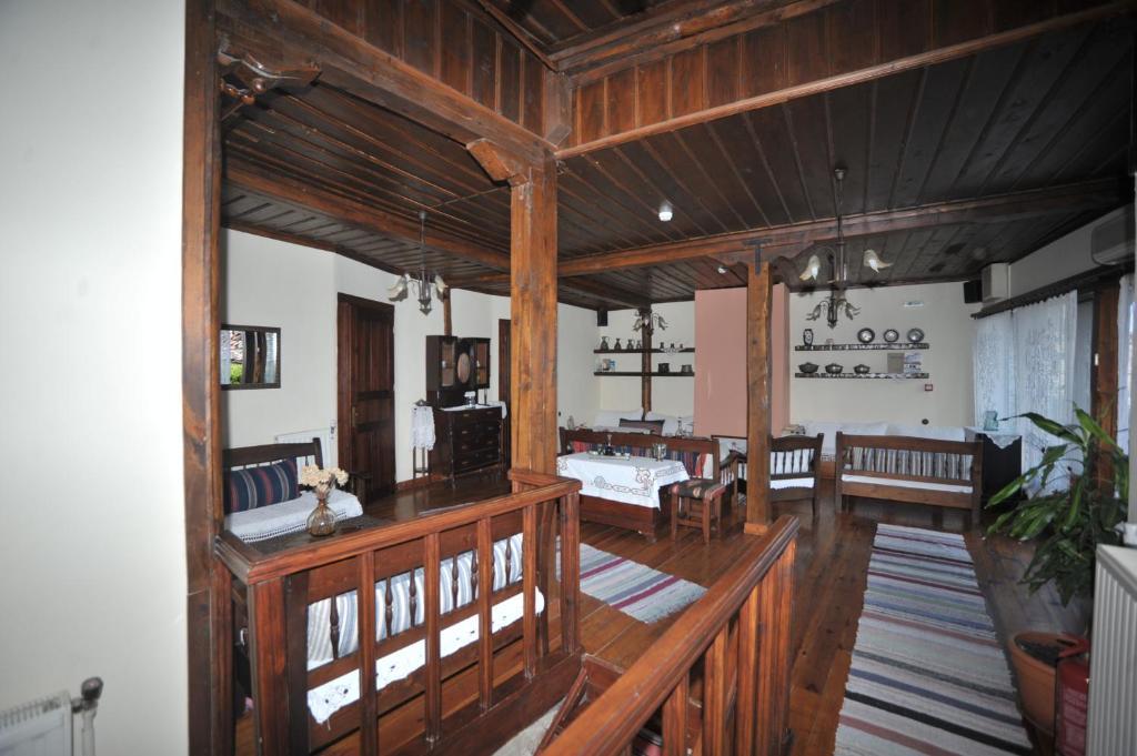 Varosi Guesthouse إذيسا المظهر الخارجي الصورة